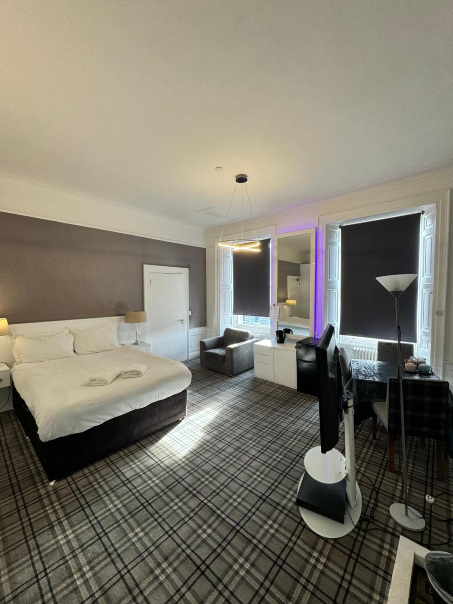 Luxury Family Room With Private Bathroom In The Heart Of Edinburgh Ngoại thất bức ảnh
